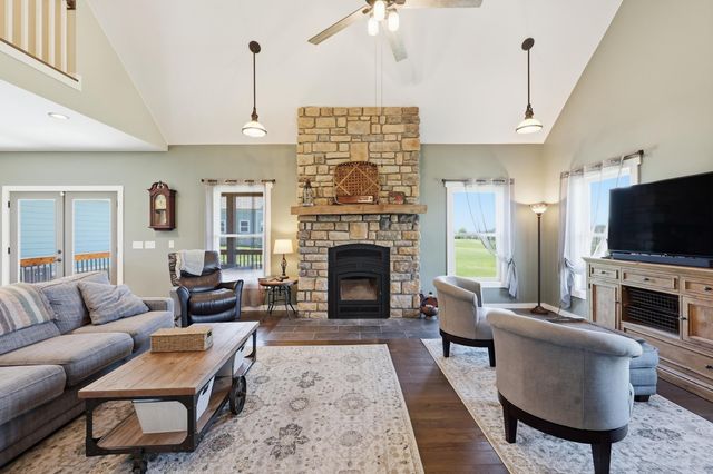 100 Collins Risk Road, Georgetown, KY 40324