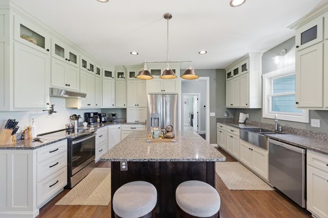 100 Collins Risk Road, Georgetown, KY 40324