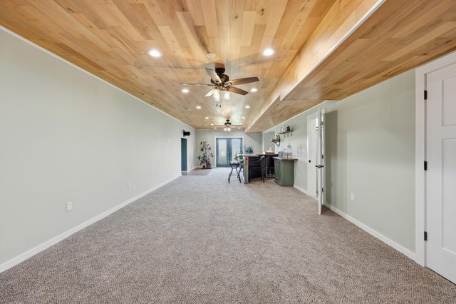 100 Collins Risk Road, Georgetown, KY 40324