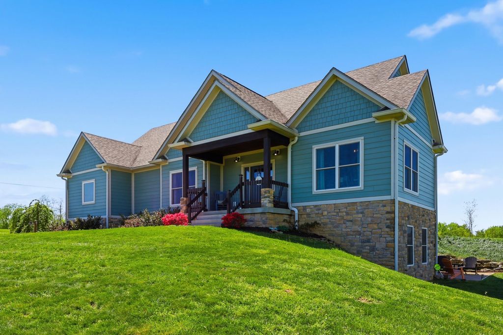 100 Collins Risk Road, Georgetown, KY 40324