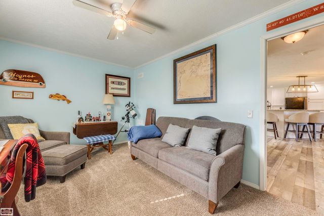 9559 Arnold Drive, Ira, MI 48023