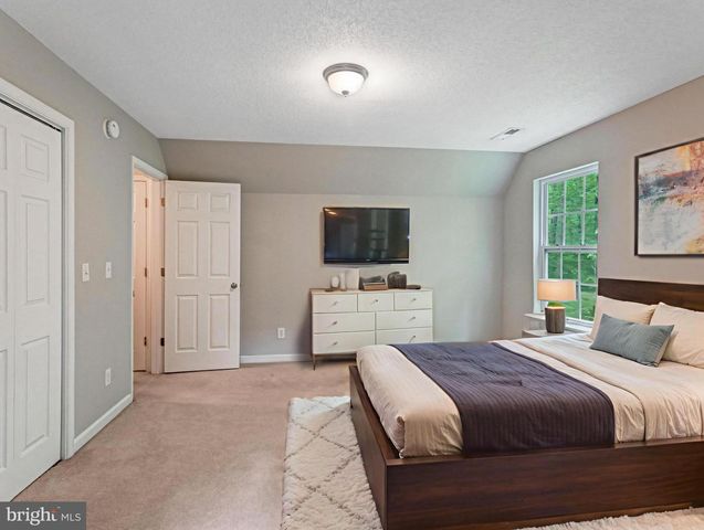 5832 RED FOX DR, Spotsylvania, VA 22551