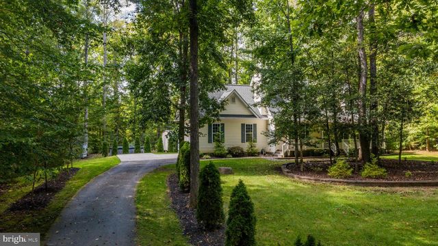 5832 RED FOX DR, Spotsylvania, VA 22551