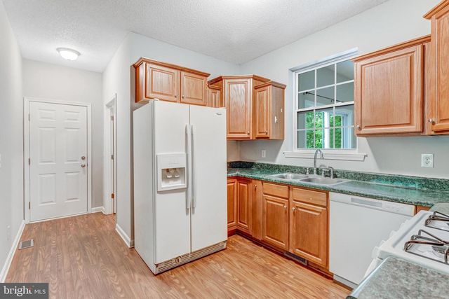 5832 RED FOX DR, Spotsylvania, VA 22551