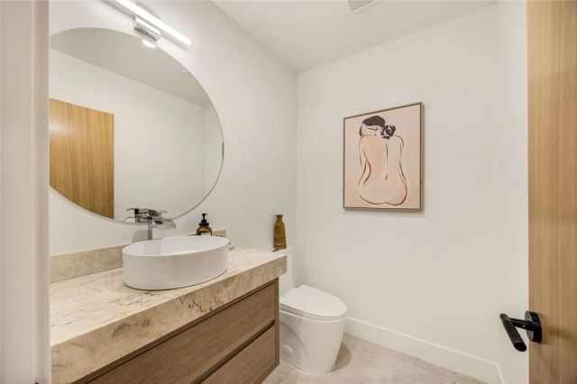 2316 N Parish Place, Burbank, CA 91504