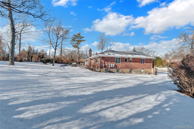 140 Long Drive, Hempstead, NY 11550