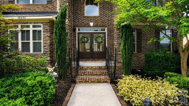 16032 Loch Raven Road, Huntersville, NC 28078
