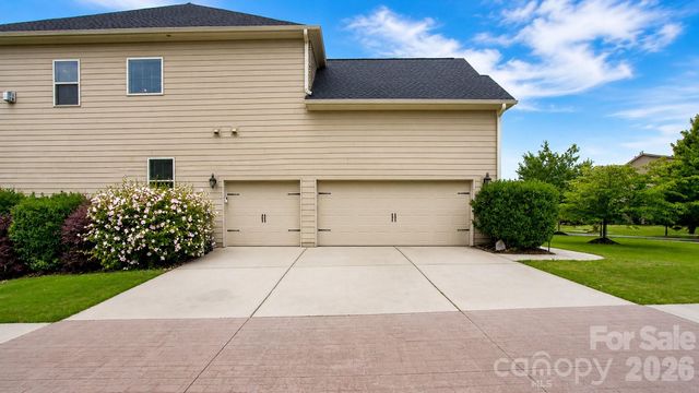 16032 Loch Raven Road, Huntersville, NC 28078
