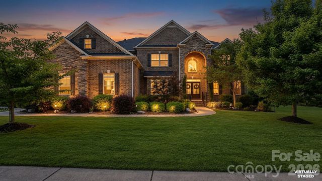 16032 Loch Raven Road, Huntersville, NC 28078