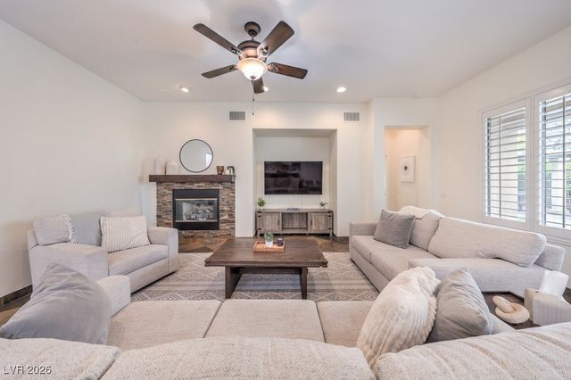 11 Stonemark Drive, Henderson, NV 89052