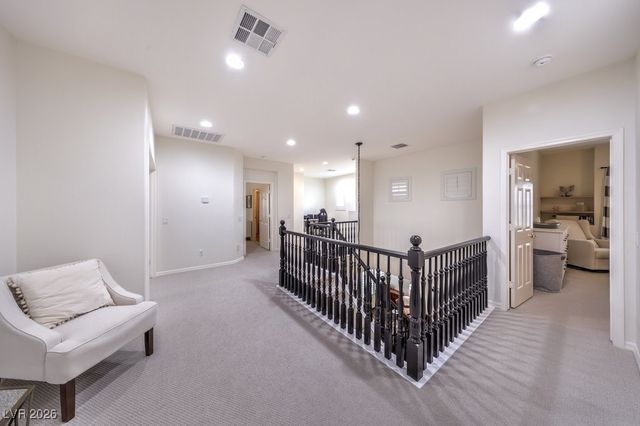 11 Stonemark Drive, Henderson, NV 89052