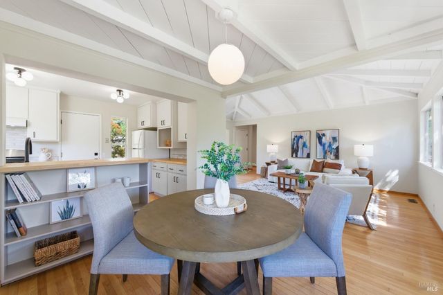 178 Reservoir Rd, San Rafael, CA 94901