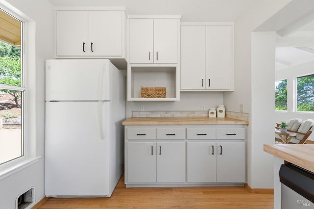 178 Reservoir Rd, San Rafael, CA 94901