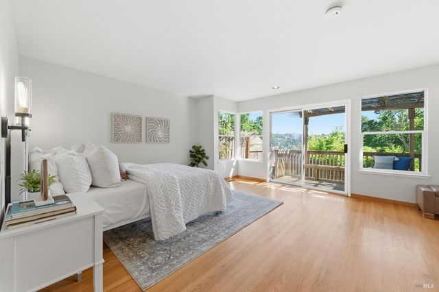 178 Reservoir Rd, San Rafael, CA 94901