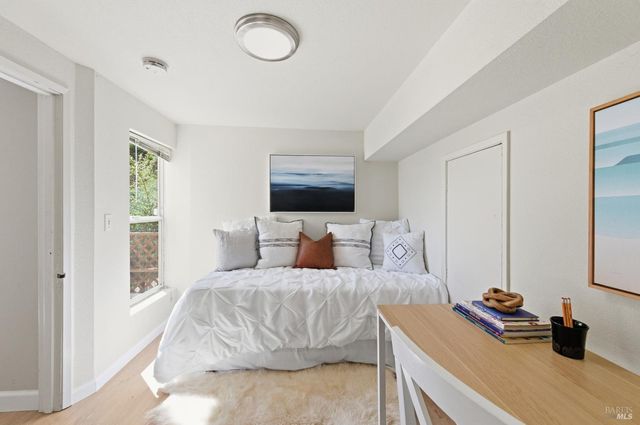 178 Reservoir Rd, San Rafael, CA 94901