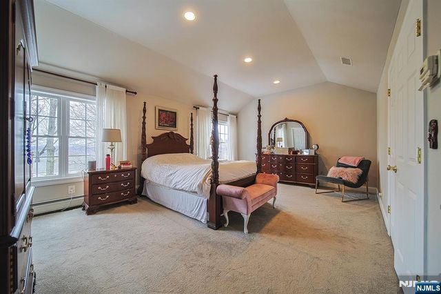 130 Irving Street, Leonia, NJ 07605