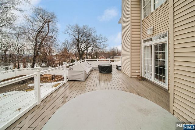 130 Irving Street, Leonia, NJ 07605