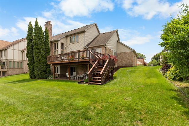 37120 Turnburry Drive, Livonia, MI 48152