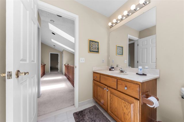 37120 Turnburry Drive, Livonia, MI 48152