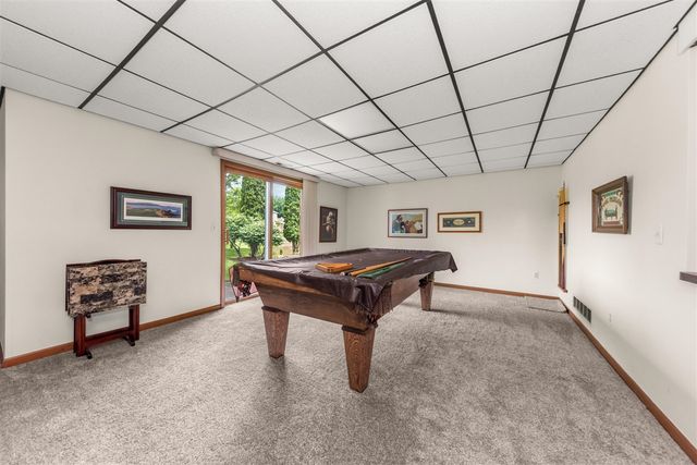 37120 Turnburry Drive, Livonia, MI 48152