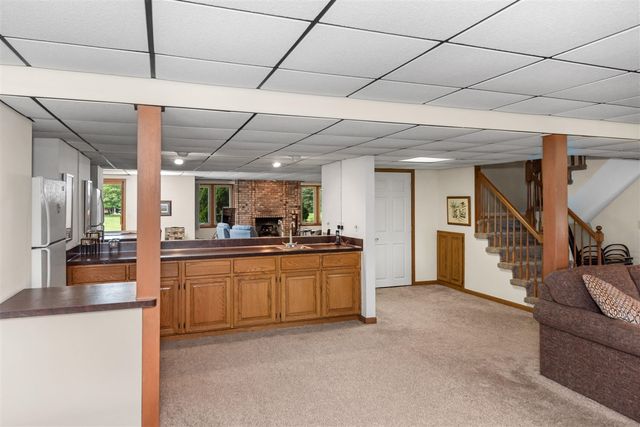 37120 Turnburry Drive, Livonia, MI 48152