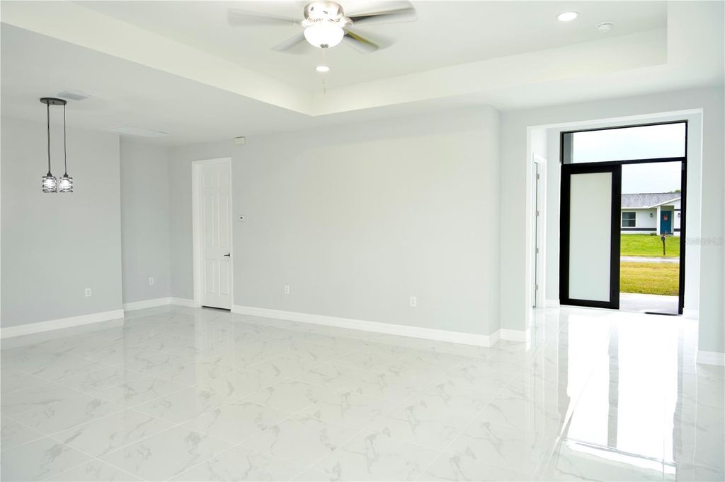 Image 5 of property listing at 2220 NE 9TH PLACE, Cape Coral, FL 33909
