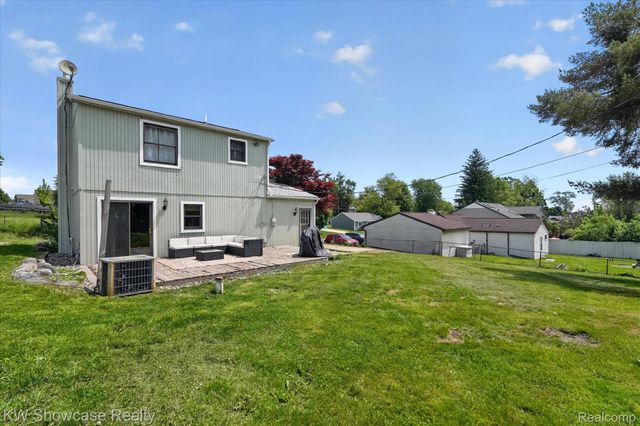 173 Pickford Street, Novi, MI 48377