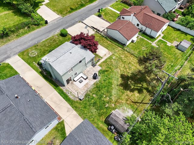 173 Pickford Street, Novi, MI 48377