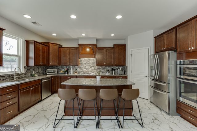 6438 Hickory Branch Drive, Hoschton, GA 30548