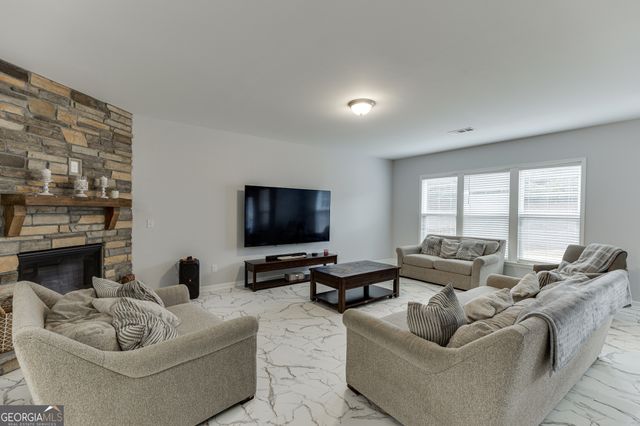 6438 Hickory Branch Drive, Hoschton, GA 30548