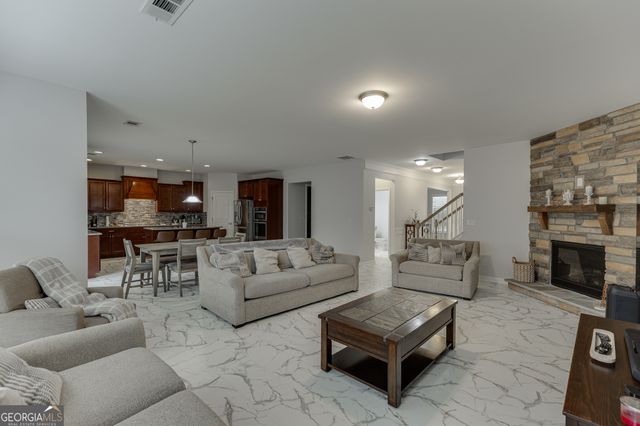 6438 Hickory Branch Drive, Hoschton, GA 30548