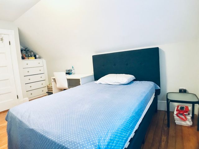 812 Moody 2, Waltham, MA 02453