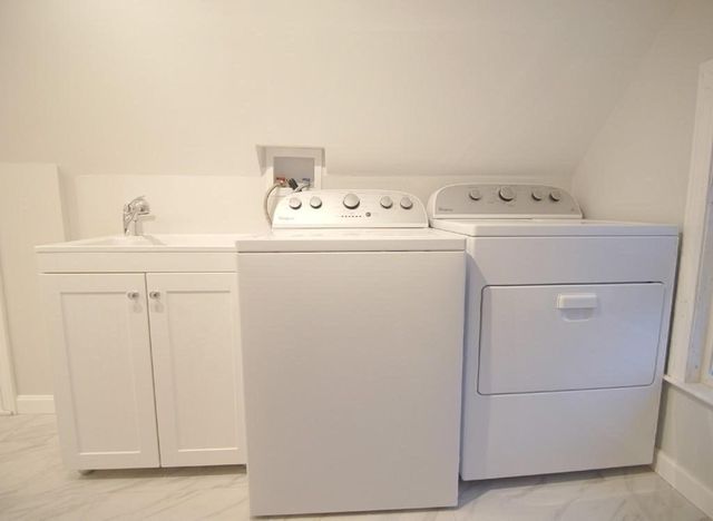 812 Moody 2, Waltham, MA 02453