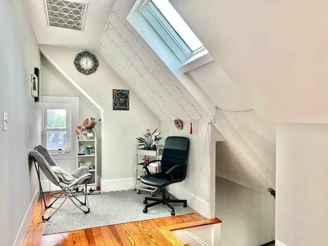 812 Moody 2, Waltham, MA 02453