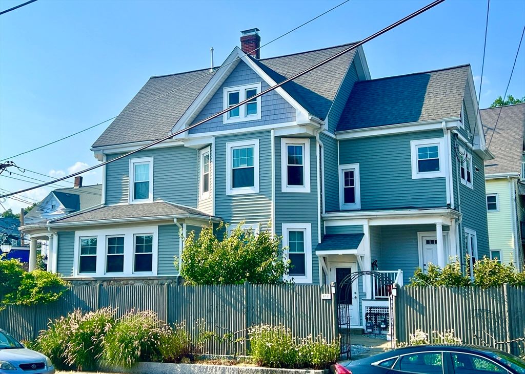 812 Moody 2, Waltham, MA 02453