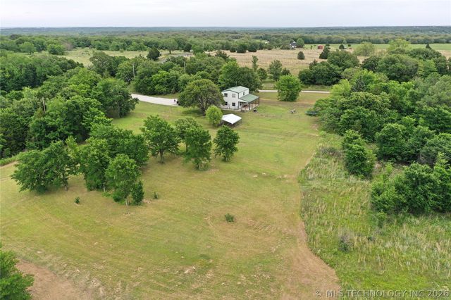 2670 Indian Hills Road, Ardmore, OK 73401