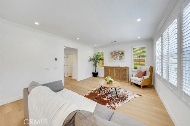 182 Frontier, Irvine, CA 92620