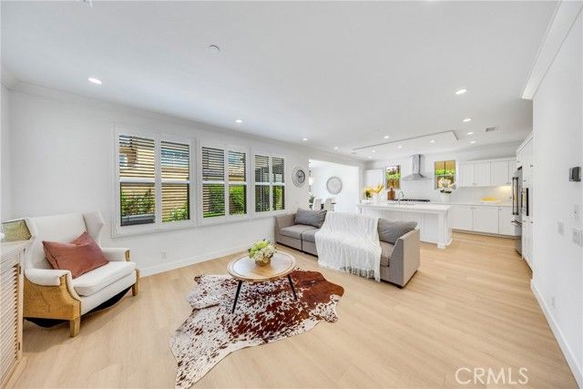 182 Frontier, Irvine, CA 92620