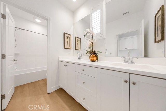 182 Frontier, Irvine, CA 92620