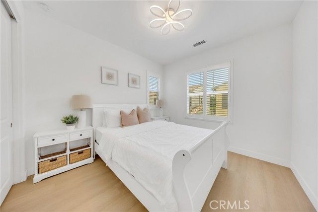 182 Frontier, Irvine, CA 92620