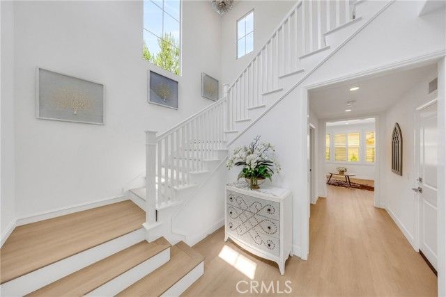 182 Frontier, Irvine, CA 92620