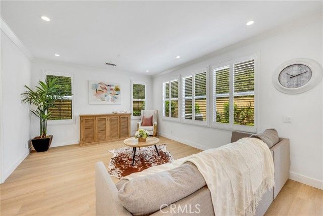 182 Frontier, Irvine, CA 92620