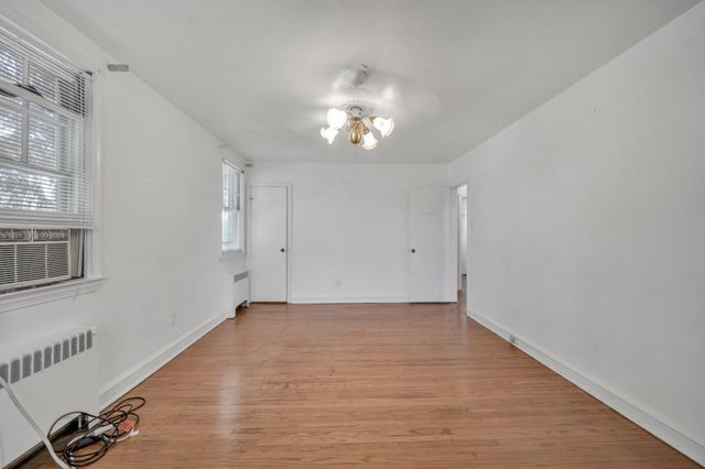 9505 HILSPACH ST, Philadelphia, PA 19115