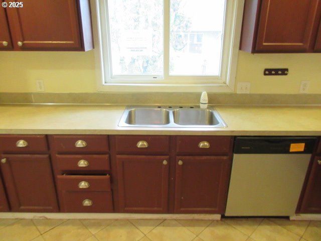 341 Sw Madison St, Sheridan, OR 97378