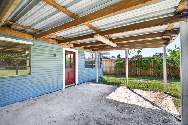 15911 Dunman Lane, Houston, TX 77044