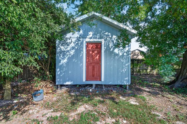 15911 Dunman Lane, Houston, TX 77044