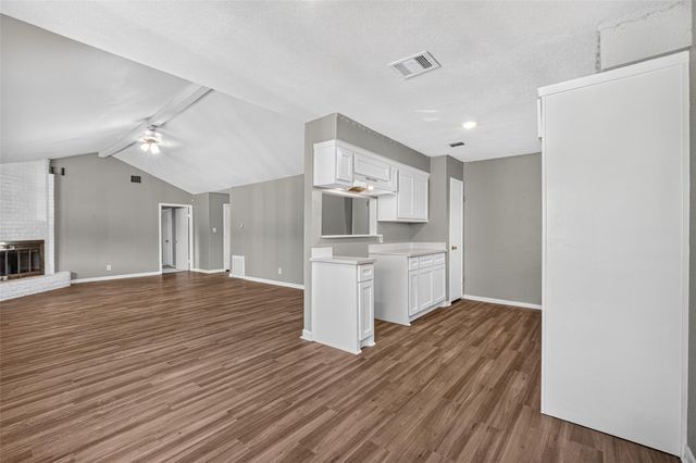 15911 Dunman Lane, Houston, TX 77044