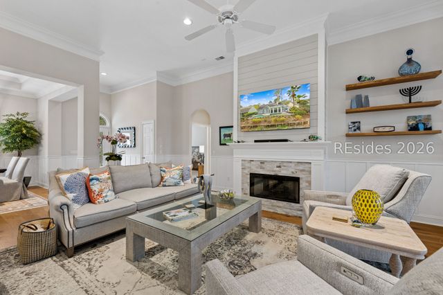 5 Kershaw Drive W, Bluffton, SC 29910