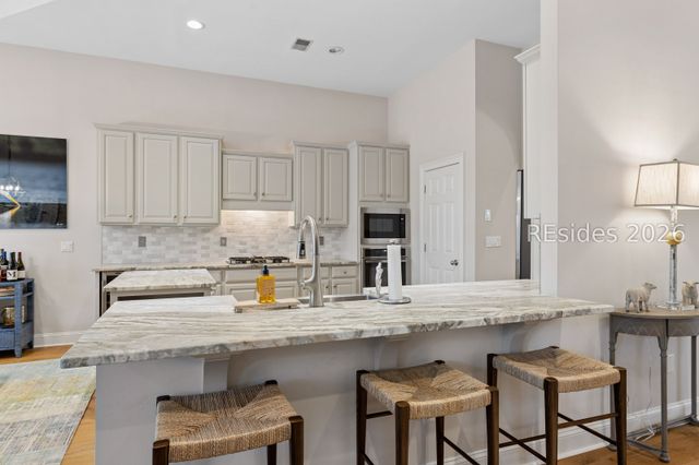 5 Kershaw Drive W, Bluffton, SC 29910