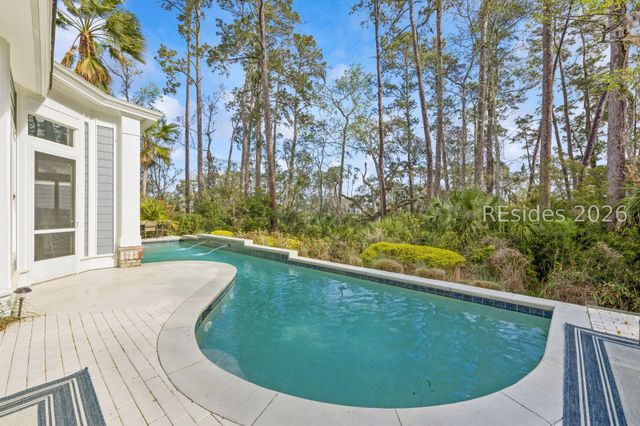 5 Kershaw Drive W, Bluffton, SC 29910